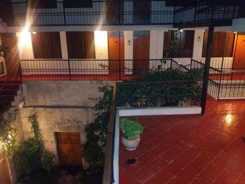 Hotel Mosna Arequipa Ngoại thất bức ảnh